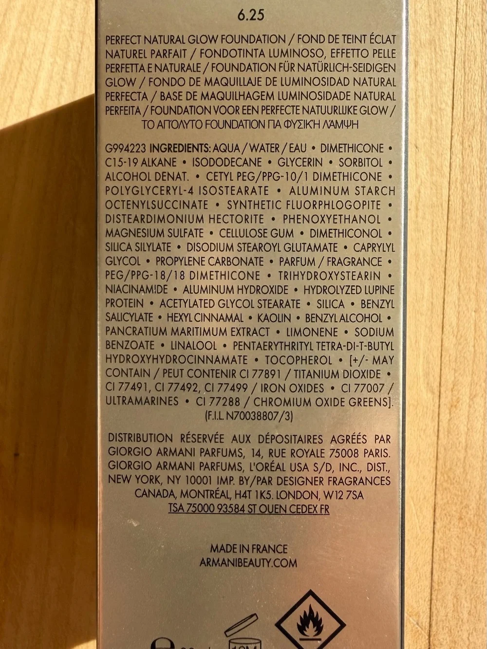 Giorgio Armani Luminous Silk Foundation 6.25 (Medium)
